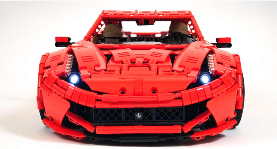 LEGO-Ferrari-F12-by-Loxlego